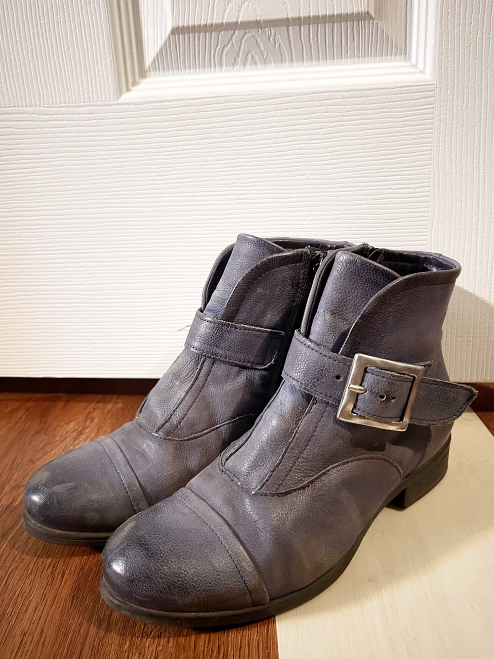 Miz Mooz Distressed Leather Buckled Ankle Boots Siggy River Blue Size EU Wide 37